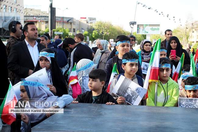 راهپیمایی کودکان علیه  جنایات آمریکایی_صهیونی در اصفهان