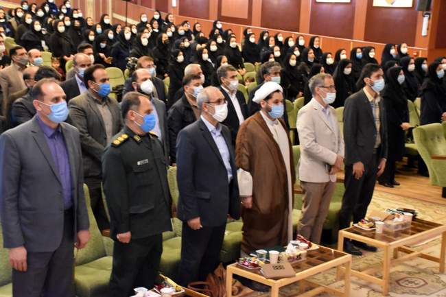 همایش تجلیل از مدافعان سلامت در اردبیل+عکس