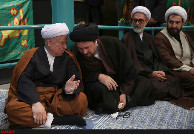 حضور آیت‌الله هاشمی رفسنجانی در مراسم عزاداری هیأت ایثارگران در حسینیه جماران