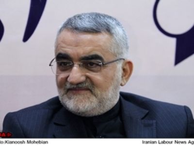 بروجردی: تیم مذاکره کننده مقابل زیاده خواهی ها مقاومت کرده است