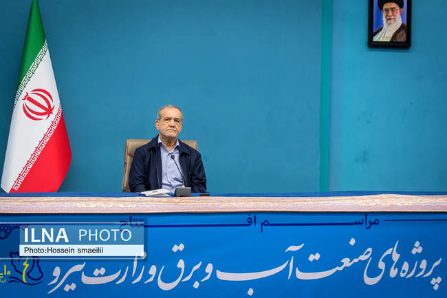 مراسم افتتاح پروژه های صنعت آب و برق 