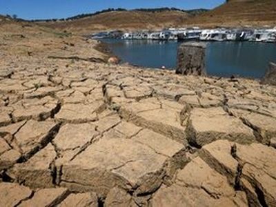 در مصرف منابع آبی شرایط حادی را پشت سر گذاشته‌ایم
