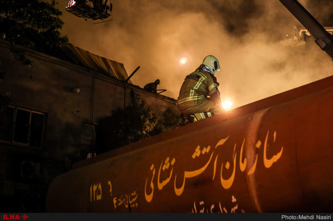  آتش سوزی در خیابان امیرکبیر