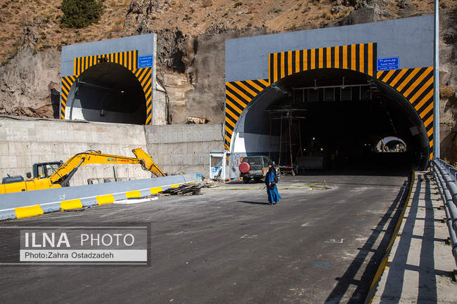 بازدید رئیس بنیاد مستضعفان از باند شرقی فاز ۲ آزادراه تهران شمال