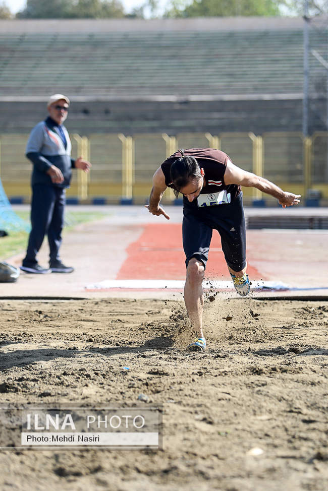 بیت و سومین دوره مسابقات دو و میدانی نابینایان و کم بینایان
