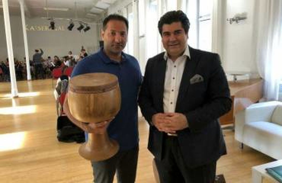 سالار عقیلی در استکهلم و وین روی صحنه می‌رود