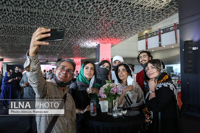 مراسم رونمایی سریال زخم کاری