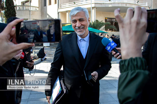 حاشیه جلسه هیات دولت - ۱۲ بهمن