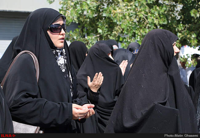 راهپیمایی نمازگزاران تهرانی در اعتراض به حادثه منا