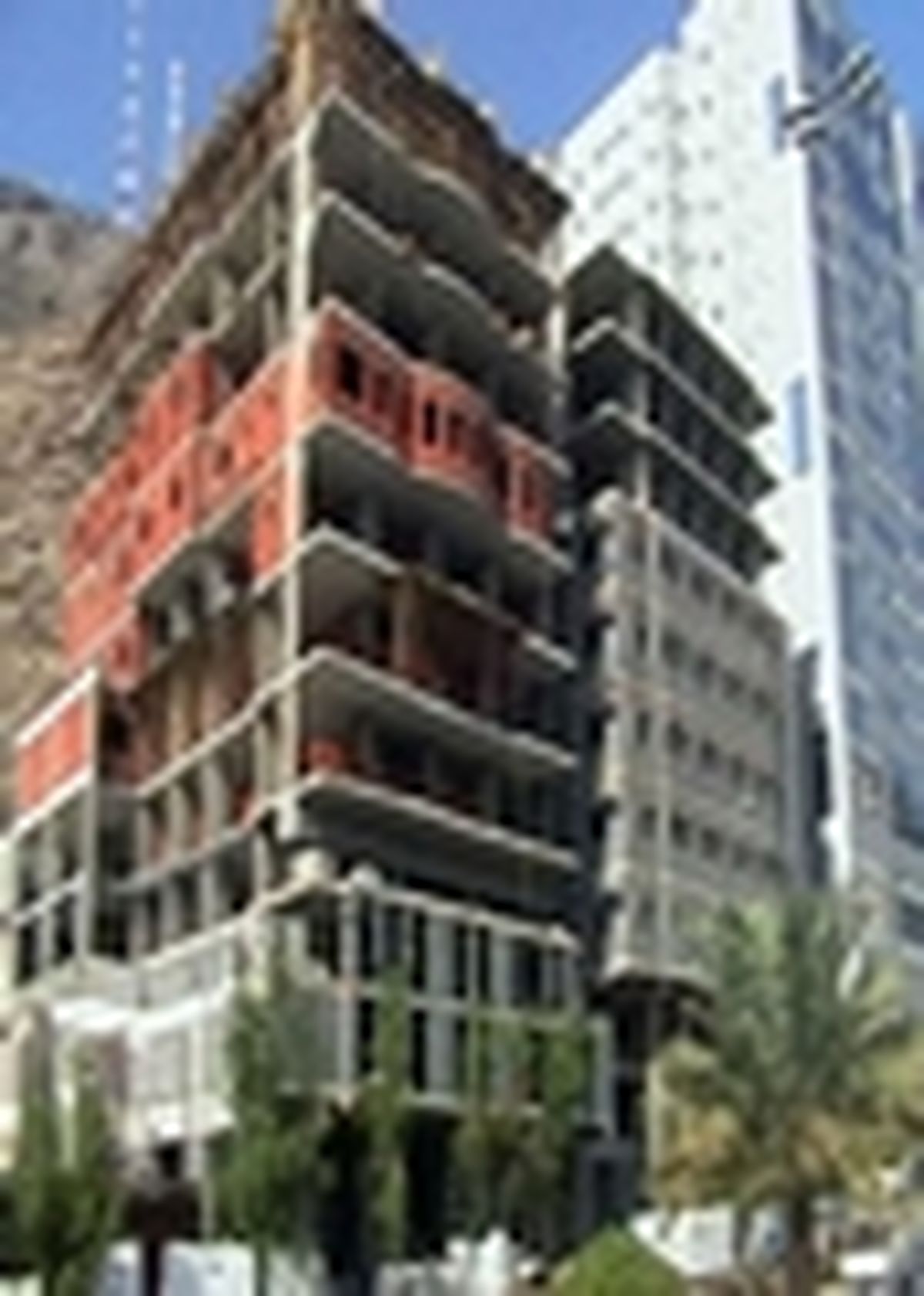 بازدید مهندس مونسان از دو پروژه بزرگ مسکونی در کیش