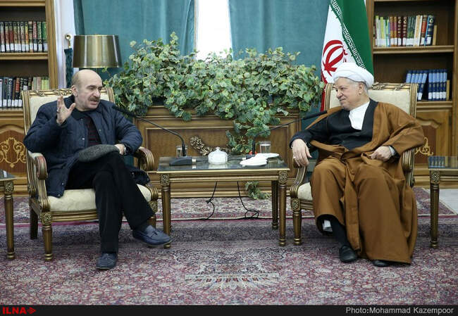 دیدار هنرمندان با آیت الله هاشمی
