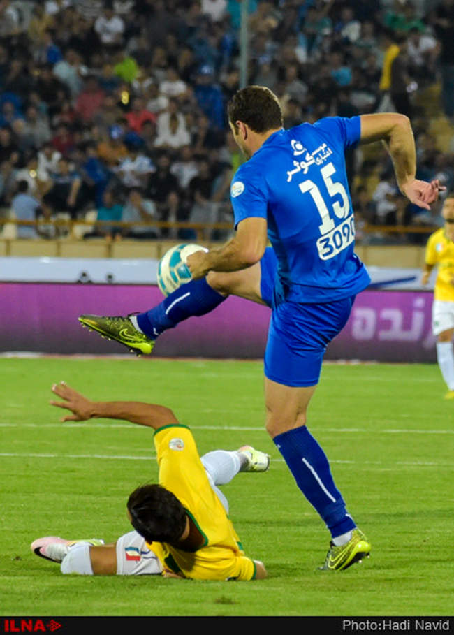 جام خلیج فارس - لیگ برتر فوتبال: استقلال تهران - صنعت نفت آبادان
