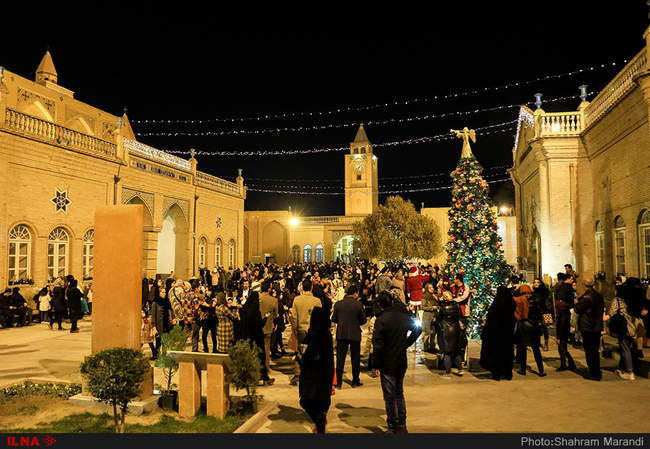 حال وهوای کریسمس در محله جلفا اصفهان