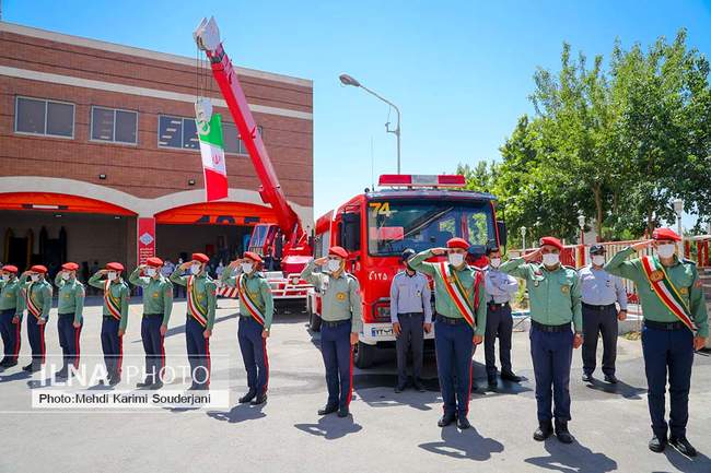 بهره برداری از تجهیزات جدید آتش نشانی اصفهان