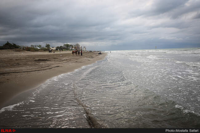 روزهای آخر تابستان در سواحل دریای خزر