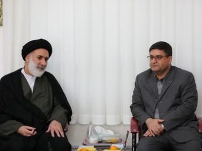 استاندار نسبت به مسائل دینی و فرهنگی توجه بیشتری داشته باشد