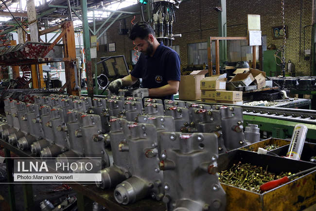 کارگران سربازان عرصه تولید