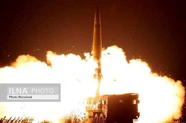 کیم جونگ اون در رزمایش یگان اتمی ارتش کره شمالی