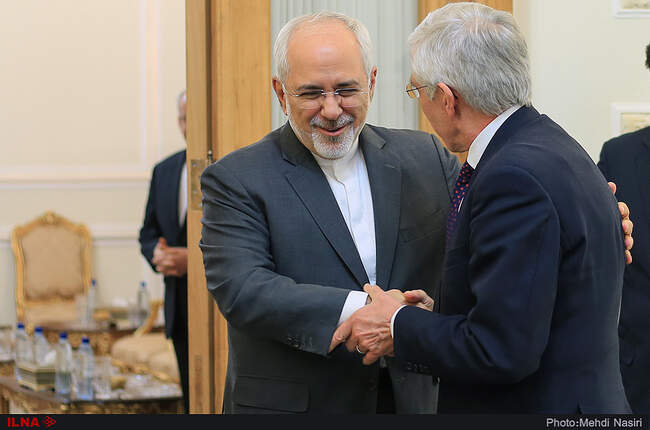 Former British FM Jack Straw Meets Javad Zarif