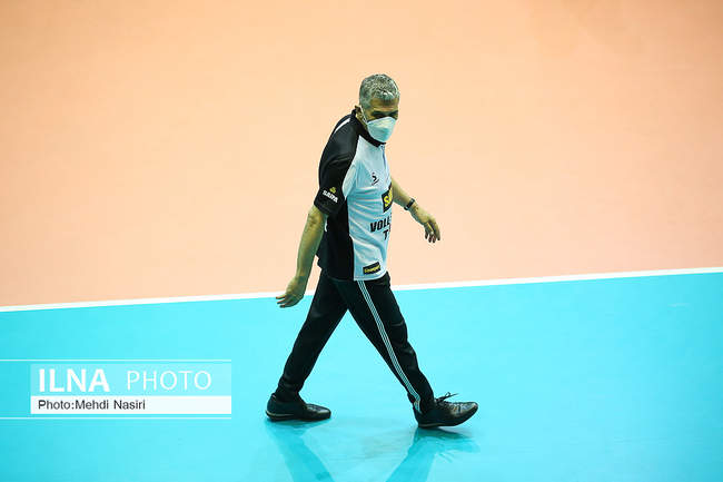  دیدار تیم های والیبال شهداب یزد و سایپا