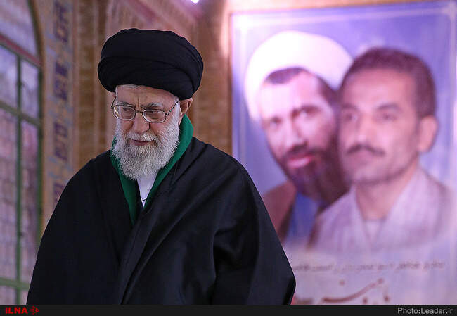 حضور رهبر انقلاب در مرقد مطهر امام راحل و گلزار شهدای بهشت زهرا(س)