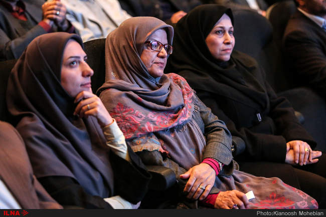 جشن پایش سلامت 17000 کارگر خدمات شهری و آغاز چکاپ سلامت کارمندان شهردار