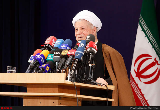 حضور آیت الله هاشمی رفسنجانی در ستاد انتخابات وزارت کشور /9