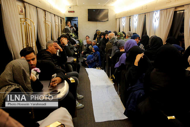 عزاداری شهادت حضرت زهرا(س) در قطار زائران رضوی