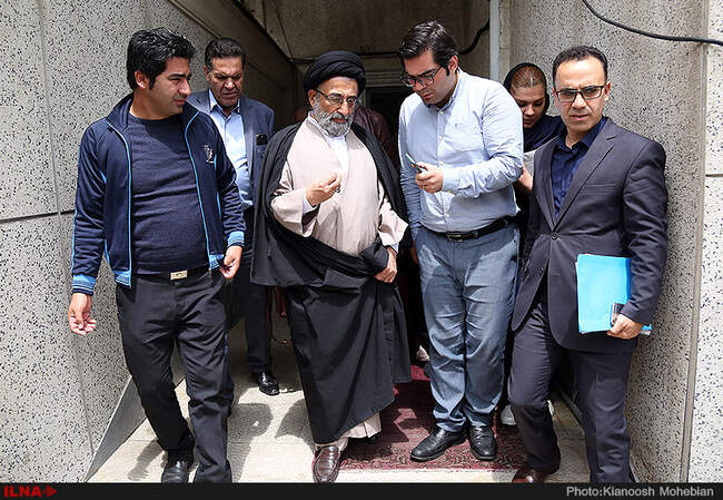 موسوی لاری