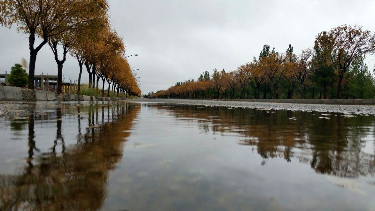 طرح اصلاح مسیر هدایت آب‌های سطحی در تایباد اجرا شد