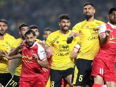 تاکید بر اجرای رای انضباطی/ سپاهان پرسپولیس، فقط با حضور بانوان روی سکوها