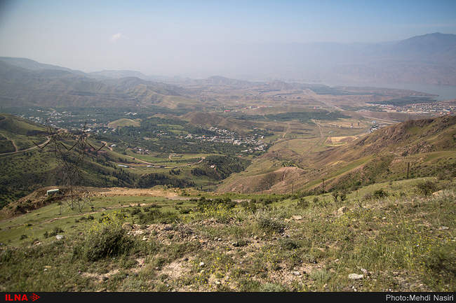 روستای کلشتر و توربین‌های بادی منجیل