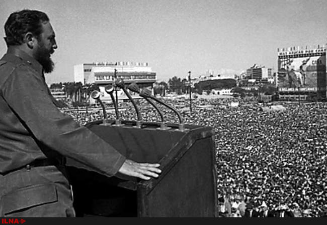 فیدل کاسترو فرمانده کل انقلاب کوبا