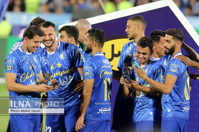 جشن قهرمانی تیم فوتبال استقلال