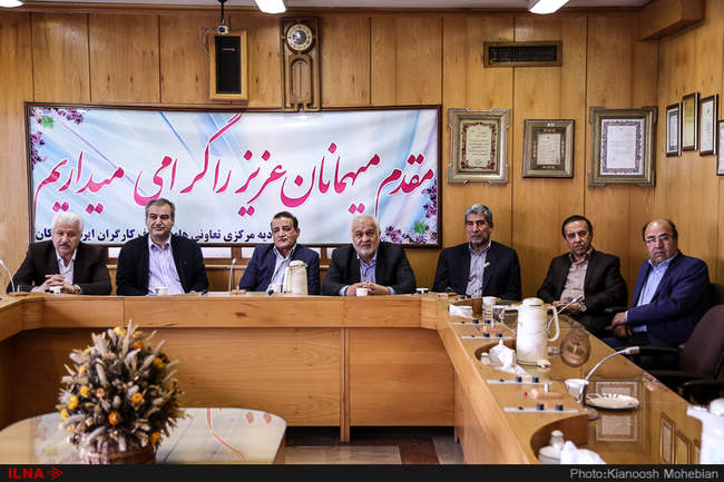 دیدار نوروزی پیشکسوتان و فعالان جامعه کارگری با ابوالقاسم سرحدی‌زا�