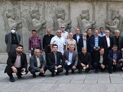 تقدیر از بازنشستگان بانک ملی ایران