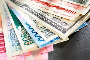 قیمت دلار و قیمت یورو امروز جمعه ۱۸ اردیبهشت ۱۴۰۵ + جدول