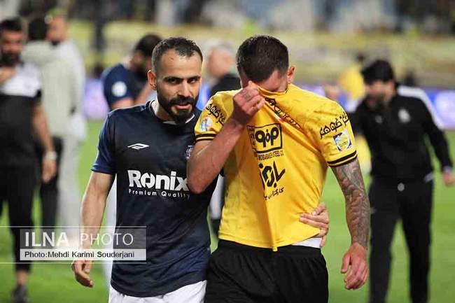 توقف تیم فوتبال سپاهان اصفهان مقابل ملوان بندر انزلی
