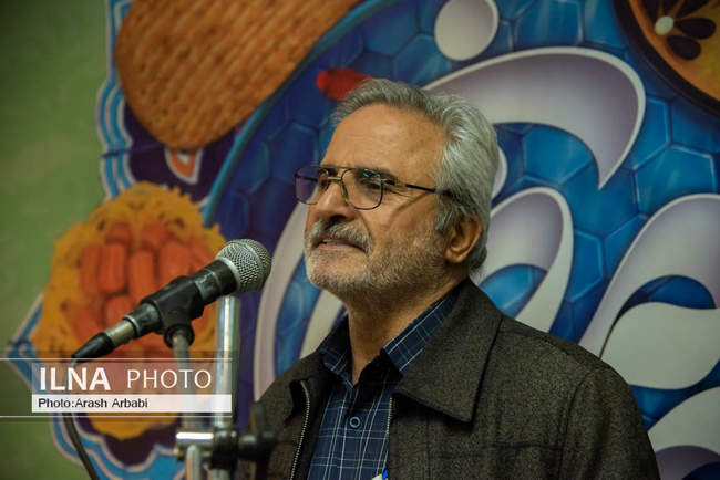 ضیافت افطاری خانه کارگر با حضور کارگران و بازنشستگان-شب هشتم ماه رمض�