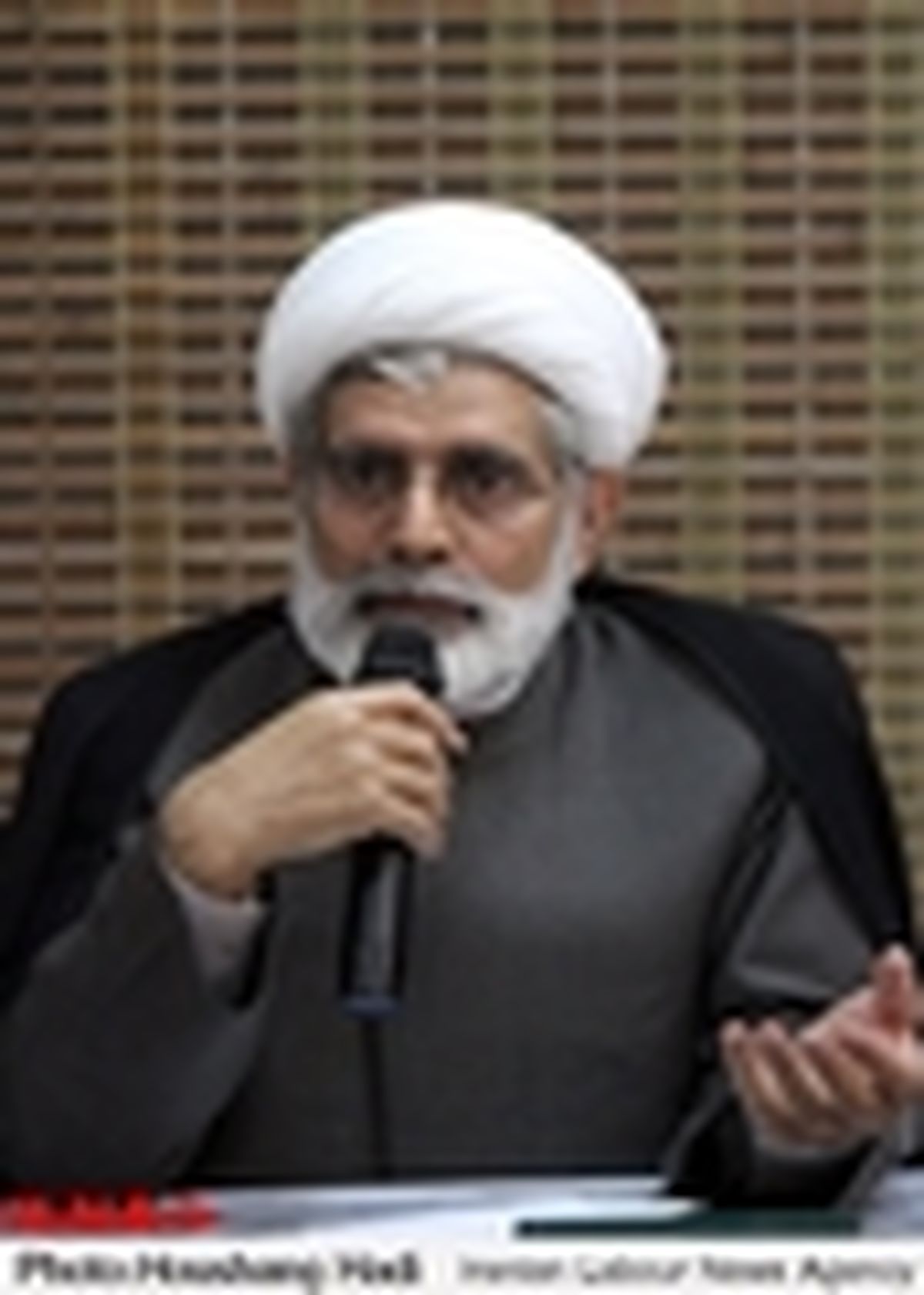 حضرت فاطمه نقشی اساسی در اعتراض به مشروعیت حکومت پس از پیامبر داشت