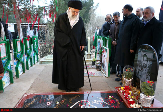 حضور رهبر انقلاب در مرقد مطهر امام راحل و گلزار شهدای بهشت زهرا