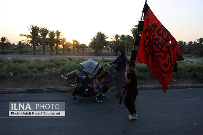 پیاده روی زائران اربعین از مسیر طریق العلما
