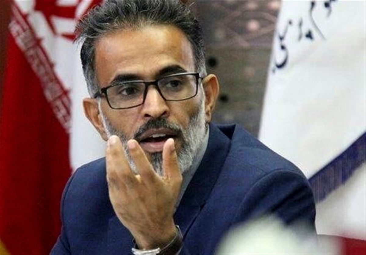 وزرای مربوطه اعتراض کارگران هفت تپه بررسی کنند تا به خوراک شبکه‌های خارجی تبدیل نشود