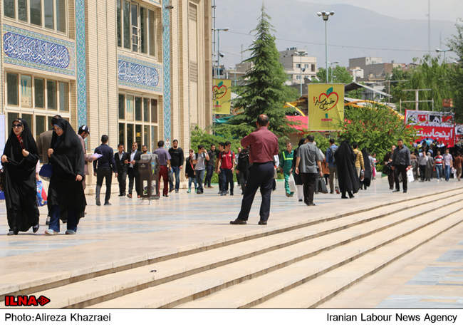 بازدید وزیر فرهنگ عراق از بیست و هشتمین نمایشگاه کتاب