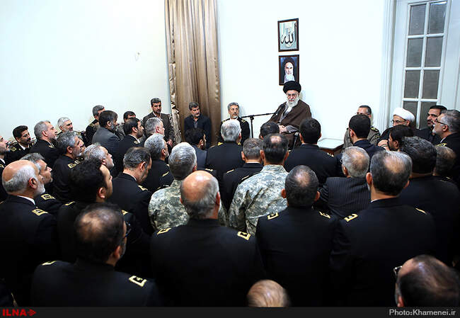 دیدار فرماندهان و مسئولان نیروی دریایی ارتش با رهبر انقلاب