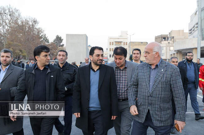 افتتاح پارکینگ هوشمند هشت‌آباد در میدان شهدا مشهد