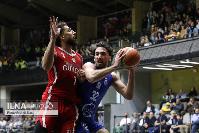 دیدار تیم های بسکتبال استقلال و شهرداری گرگان (گزارش تصویری)