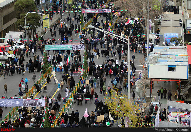 راهپیمایی یوم الله 22 بهمن-1