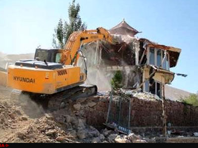  336 هکتار از عرصه‌های ملی البرز در سال 94 رفع تصرف شد