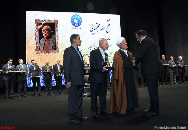 حضور آیت الله هاشمی رفسنجانی در ششمین جشنواره ملی تجلیل از تلاشگران کیفیت کشور